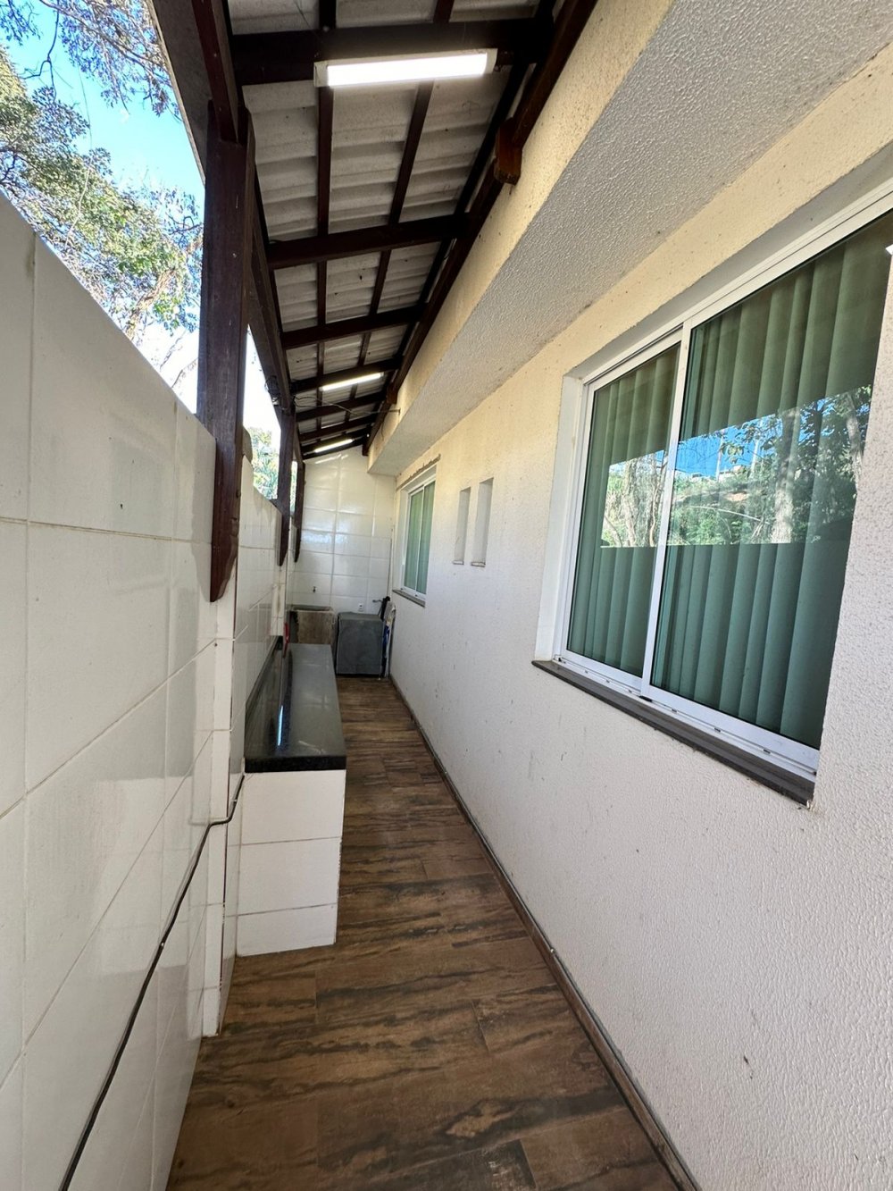 Casa à venda com 3 quartos, 100m² - Foto 10
