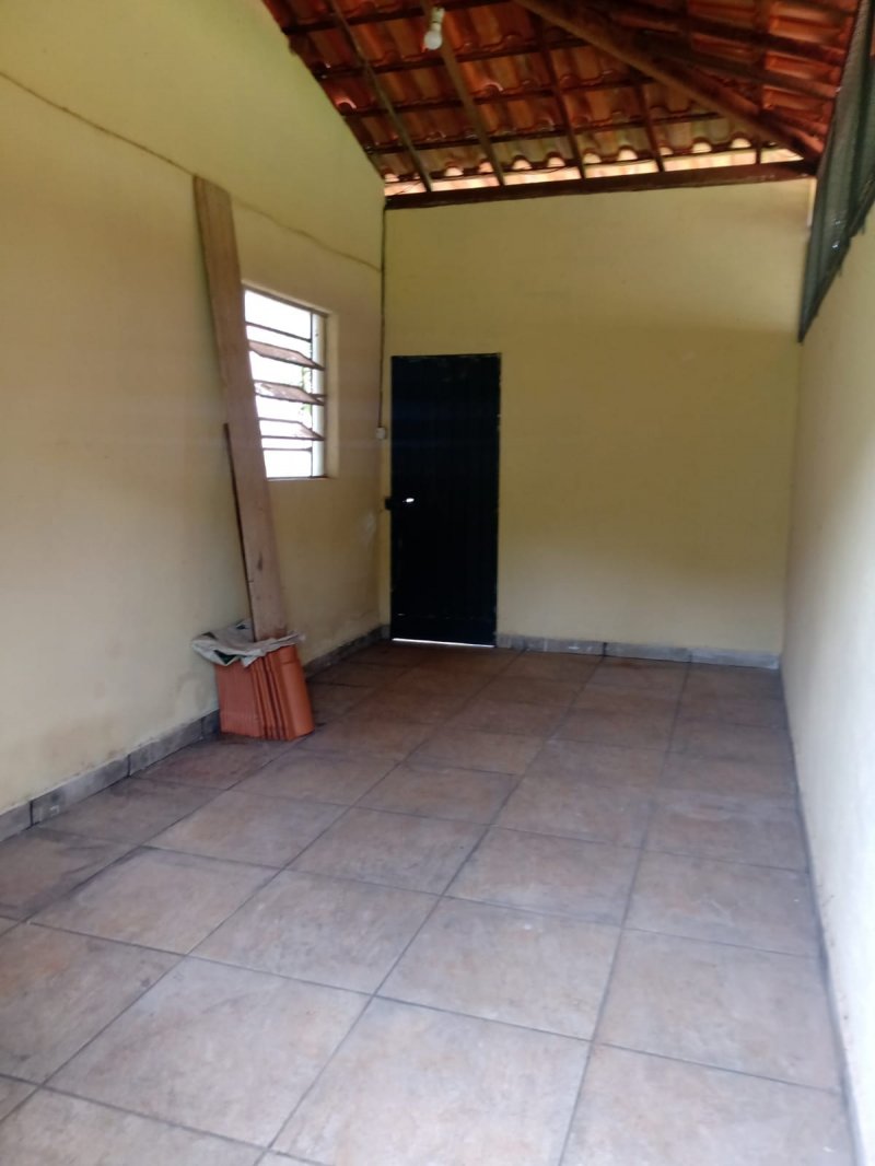 Sítio à venda com 1 quarto, 30000m² - Foto 2
