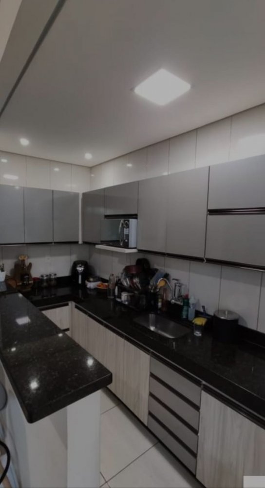Casa à venda com 2 quartos, 120m² - Foto 16