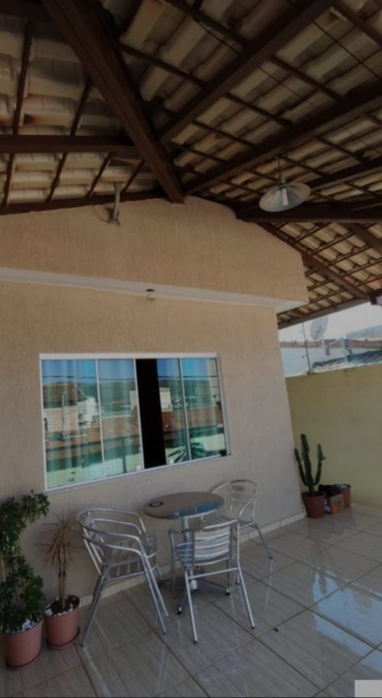 Casa à venda com 2 quartos, 120m² - Foto 4