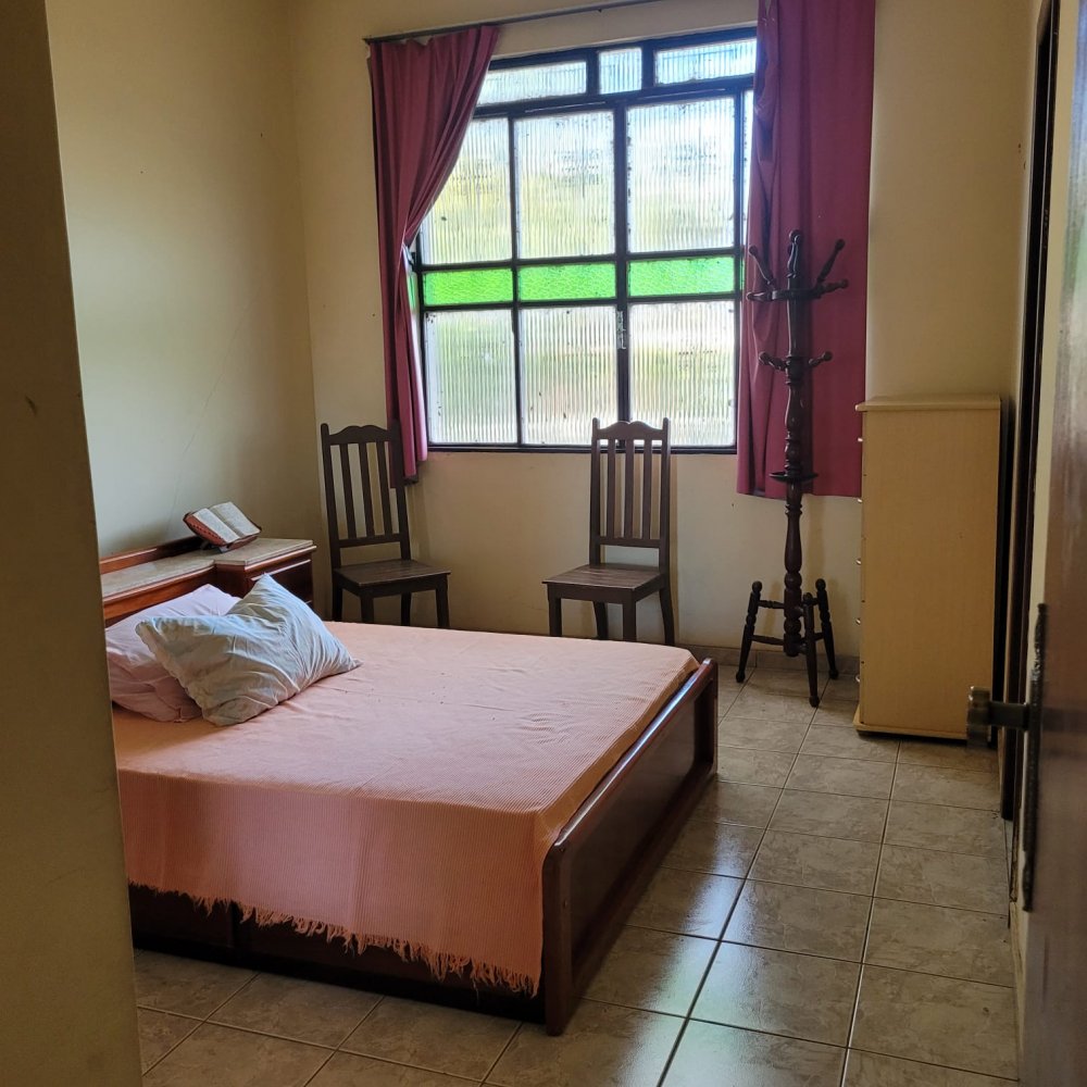 Casa de Condomínio à venda com 3 quartos, 2000m² - Foto 18