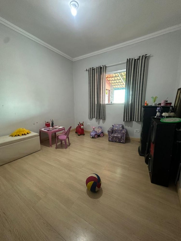 Casa à venda com 3 quartos, 480m² - Foto 3