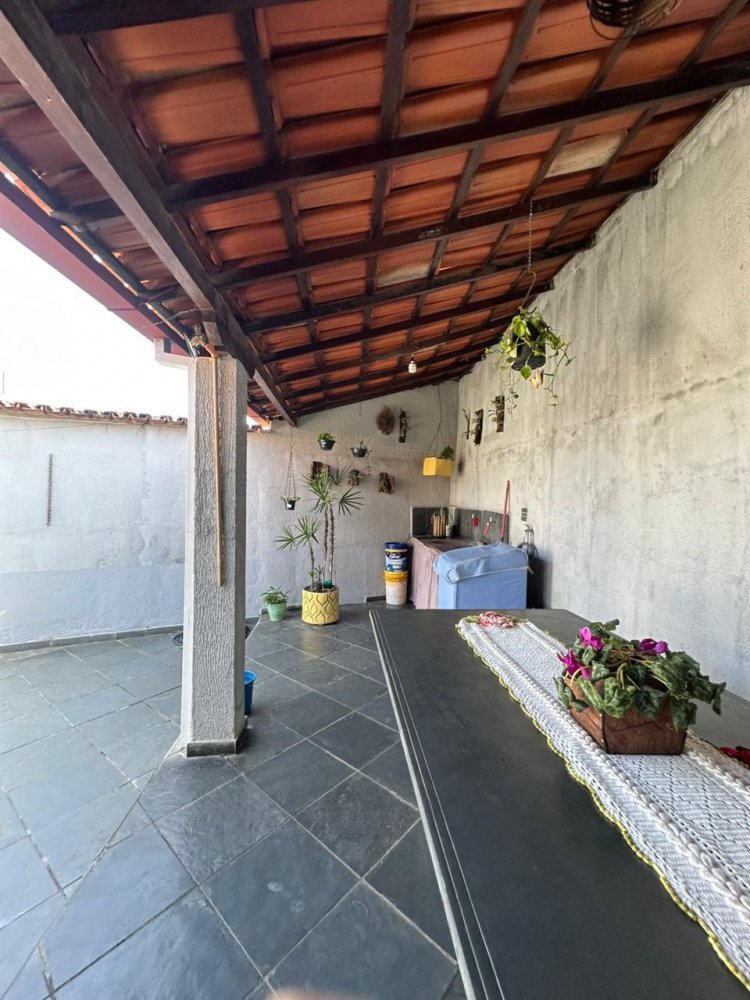 Casa à venda com 3 quartos, 480m² - Foto 16