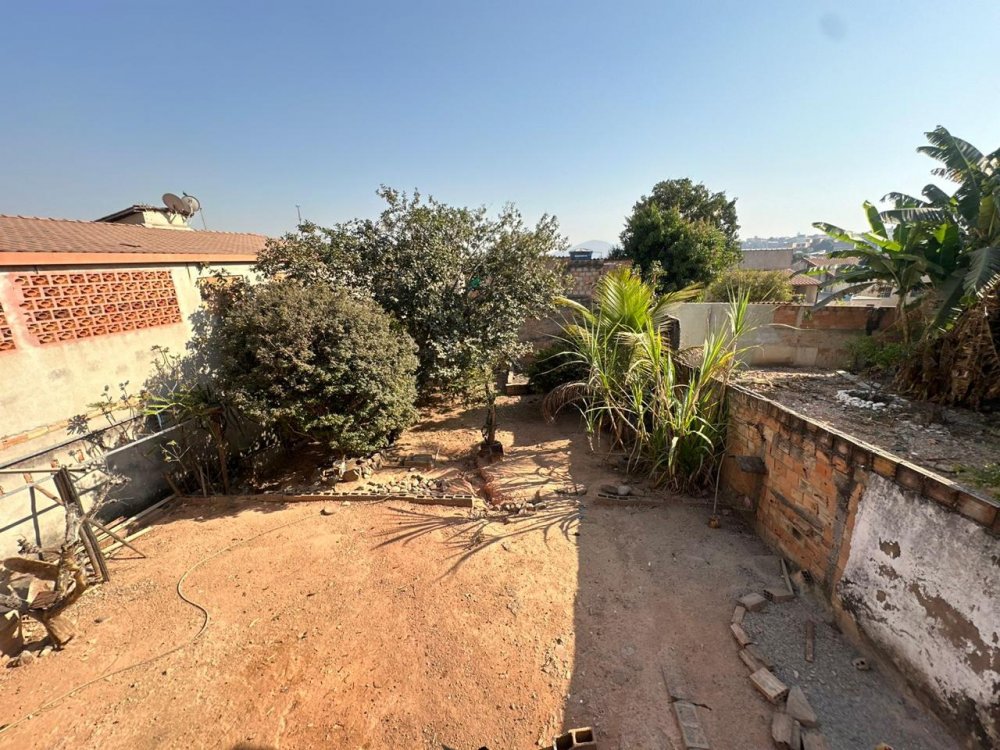 Casa à venda com 3 quartos, 480m² - Foto 9