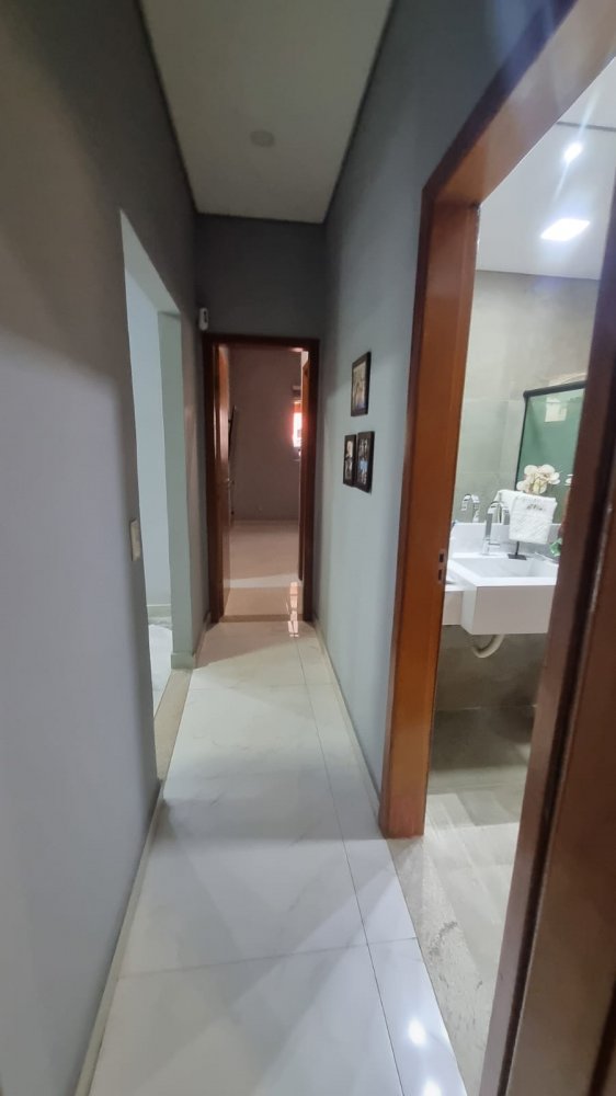 Chácara à venda com 4 quartos, 1500m² - Foto 3