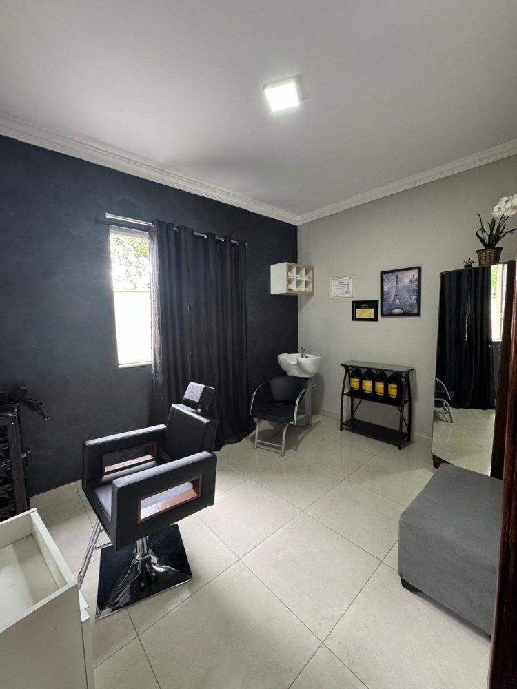 Casa à venda com 3 quartos, 216m² - Foto 14