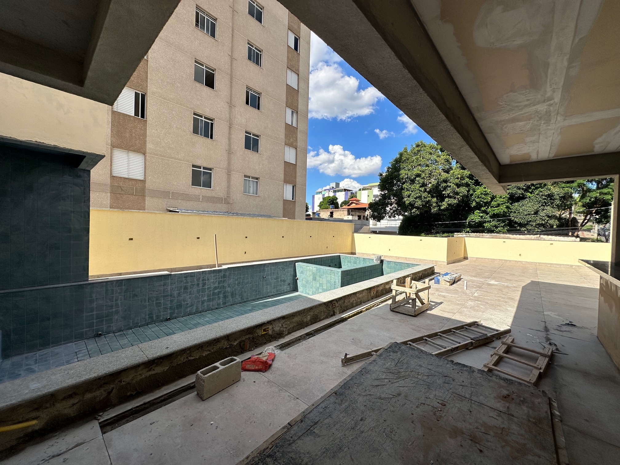 Cobertura à venda com 2 quartos, 85m² - Foto 12