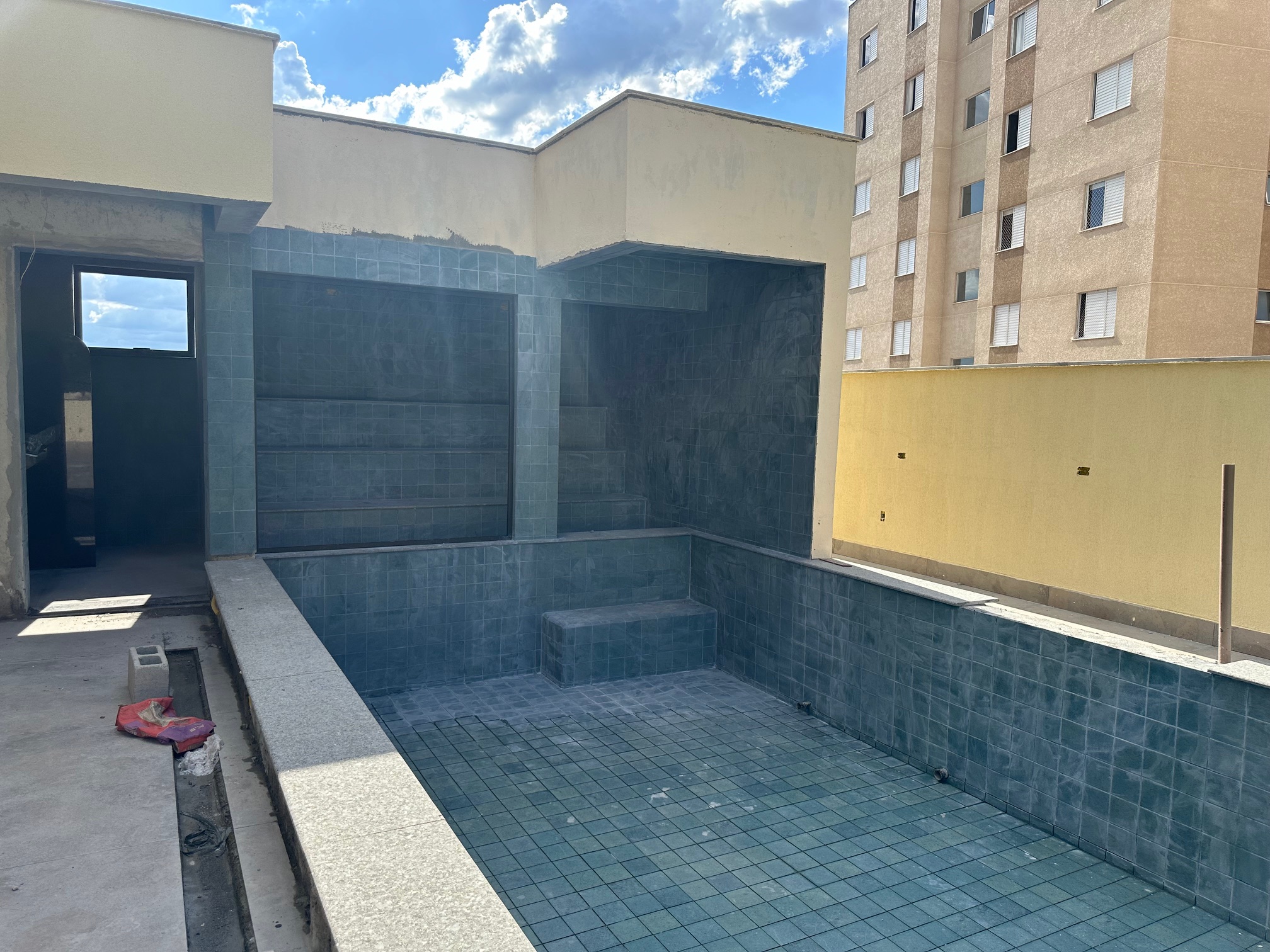 Cobertura à venda com 2 quartos, 85m² - Foto 14