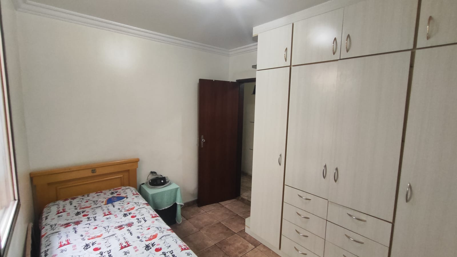 Casa à venda com 3 quartos, 260m² - Foto 9