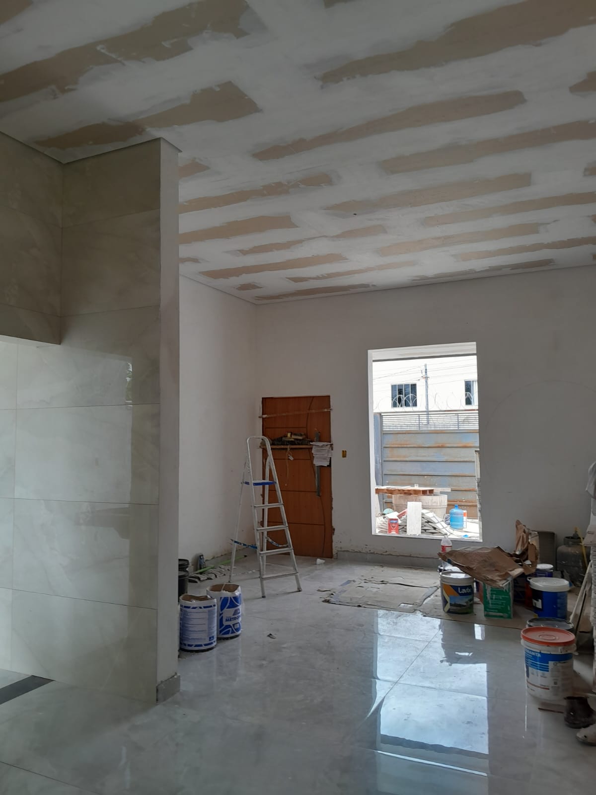 Casa à venda com 3 quartos, 90m² - Foto 9