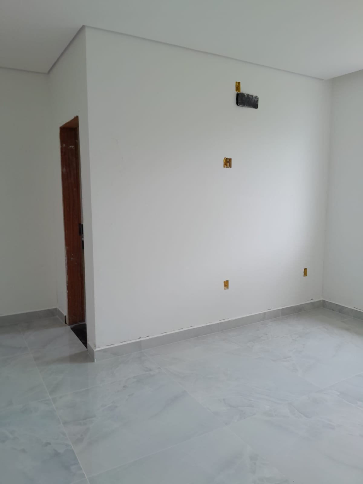Casa à venda com 3 quartos, 90m² - Foto 8