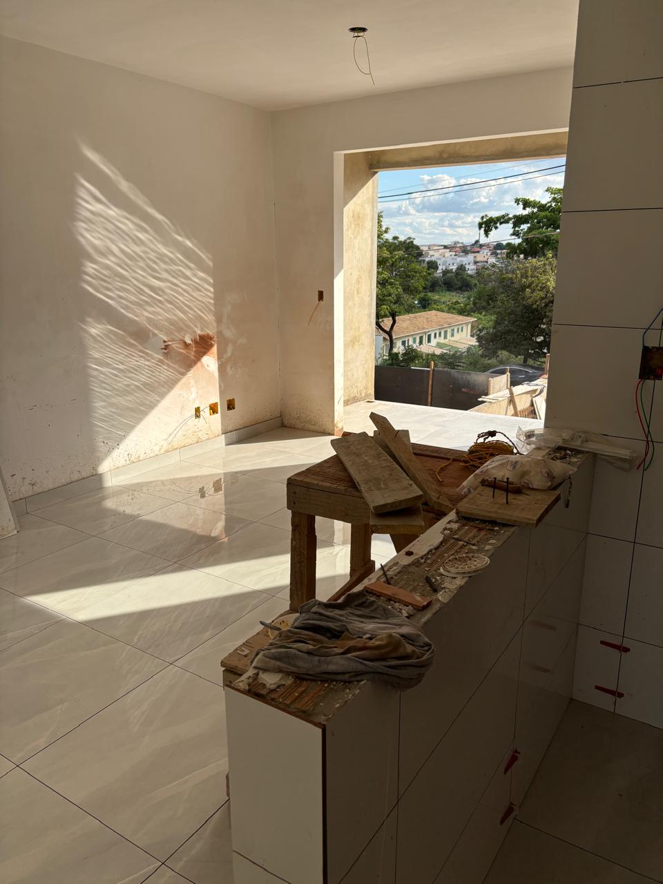 Casa à venda com 3 quartos, 120m² - Foto 3