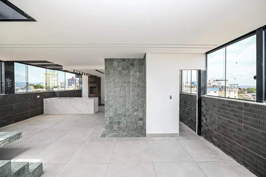 Cobertura à venda com 4 quartos, 210m² - Foto 6