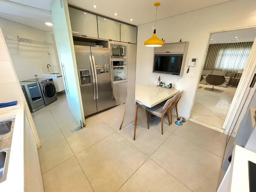 Cobertura à venda com 4 quartos, 252m² - Foto 4