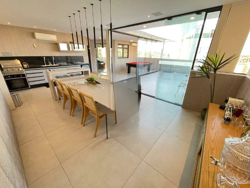 Cobertura à venda com 4 quartos, 252m² - Foto 12