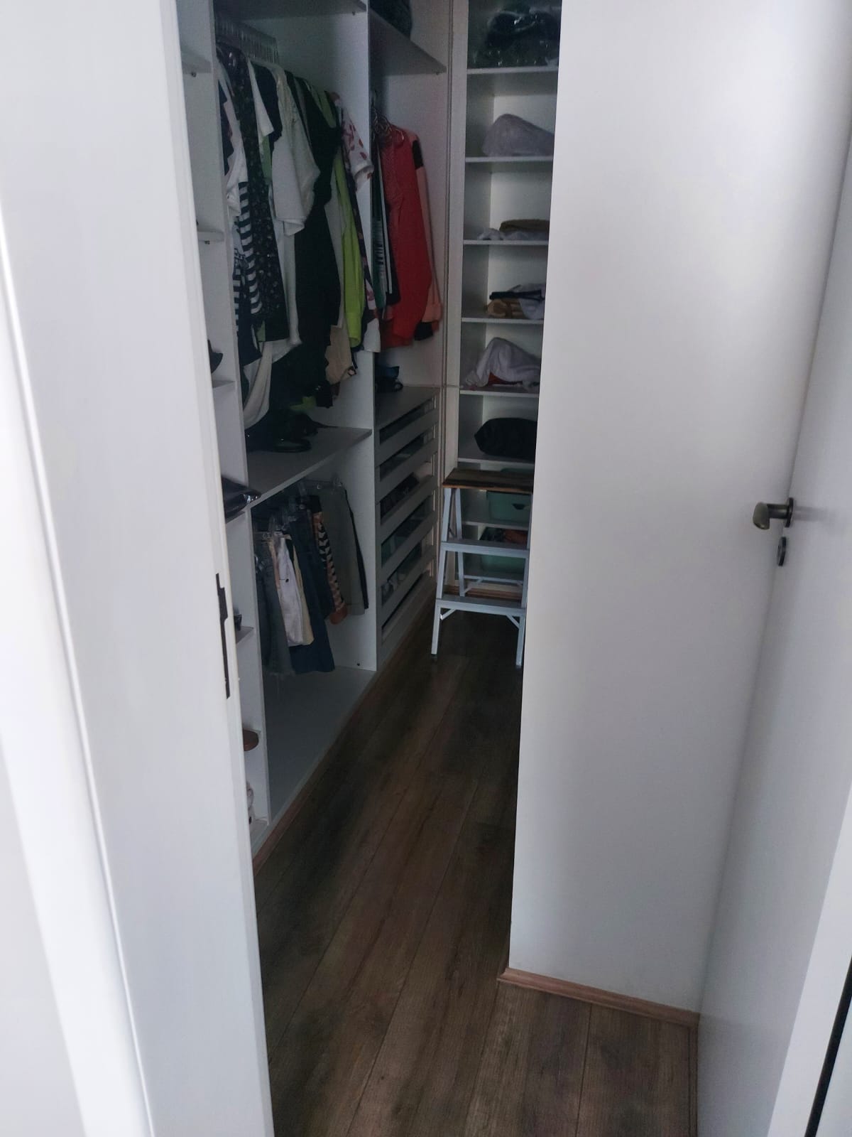 Apartamento à venda com 3 quartos, 136m² - Foto 9