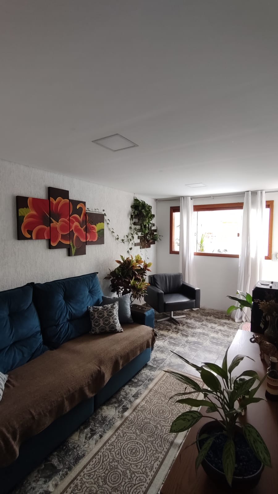 Casa à venda com 7 quartos, 220m² - Foto 3