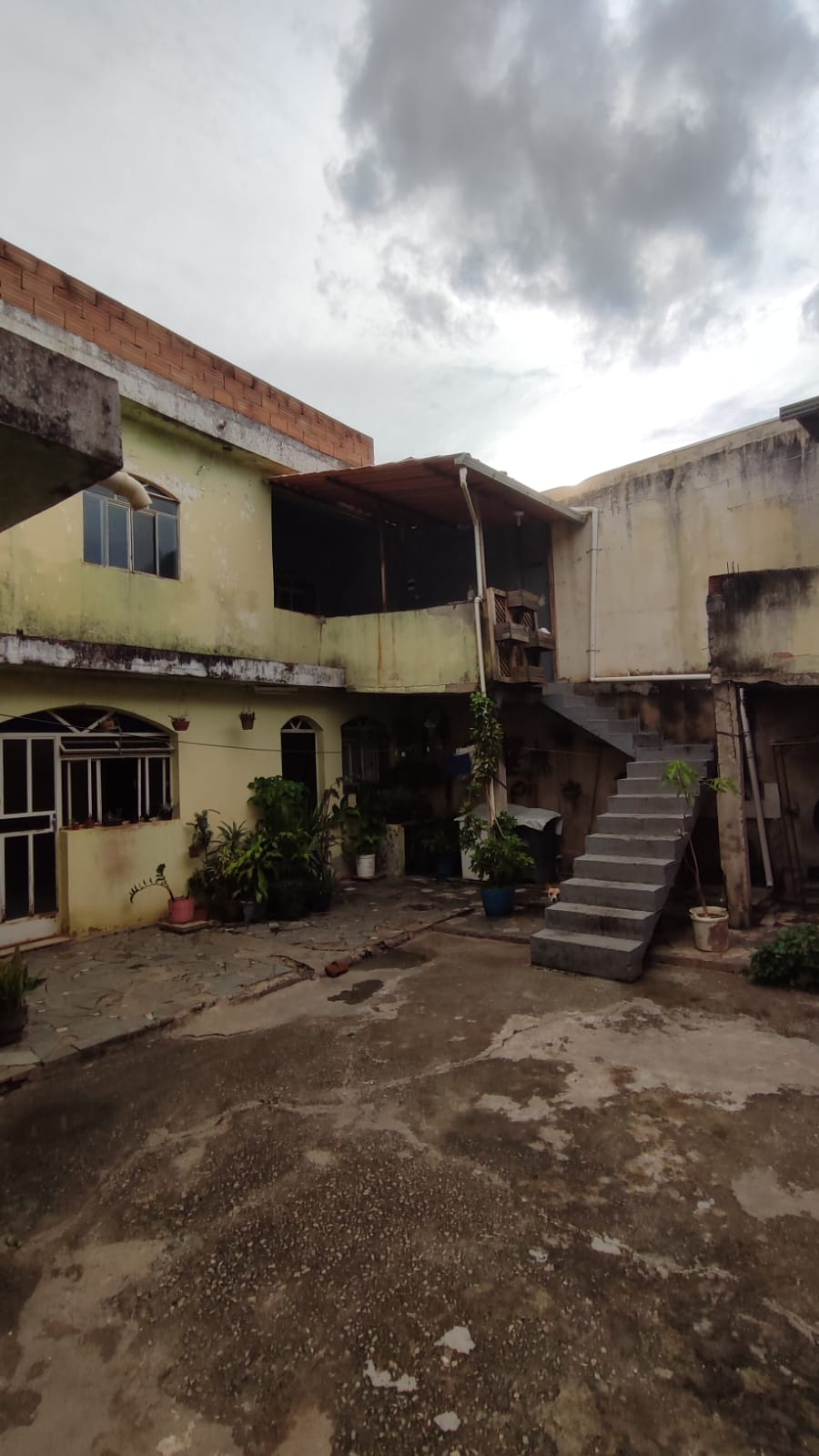 Casa à venda com 7 quartos, 220m² - Foto 25