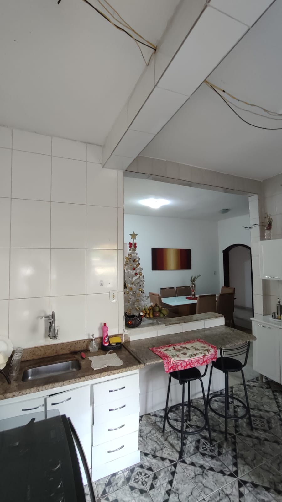 Casa à venda com 7 quartos, 220m² - Foto 7