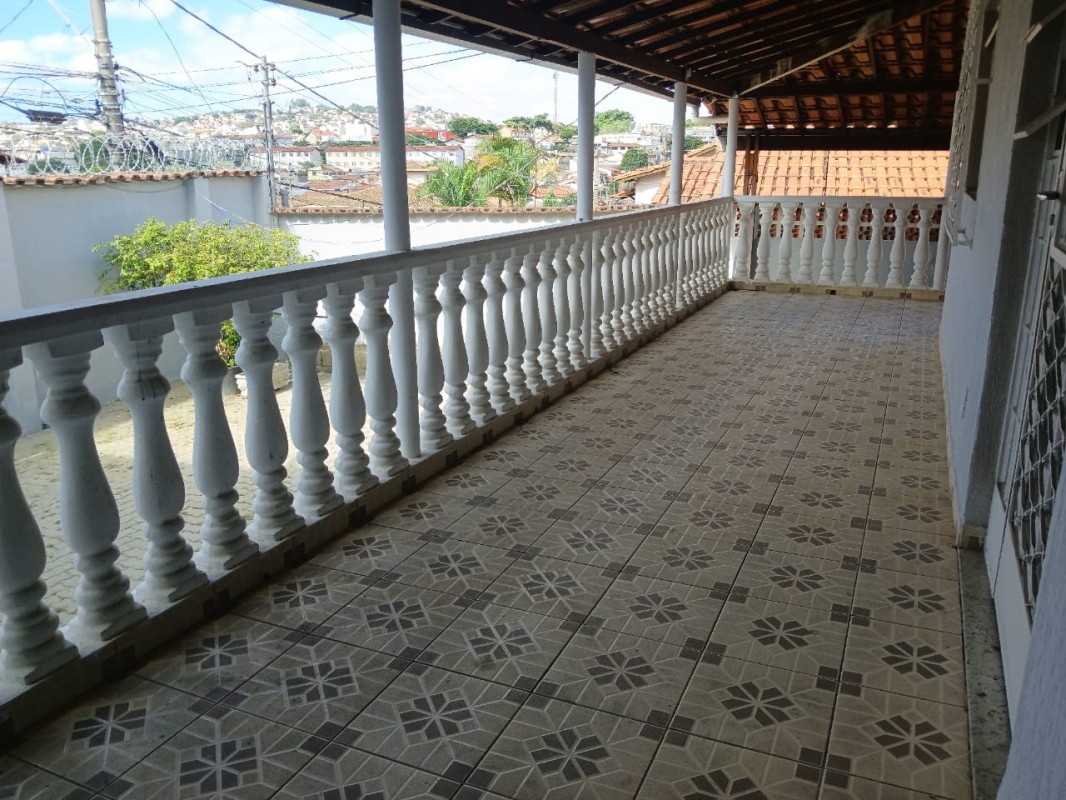 Casa à venda com 3 quartos - Foto 14