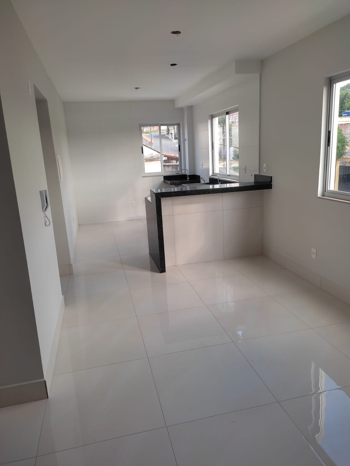 Cobertura à venda com 2 quartos, 99m² - Foto 3