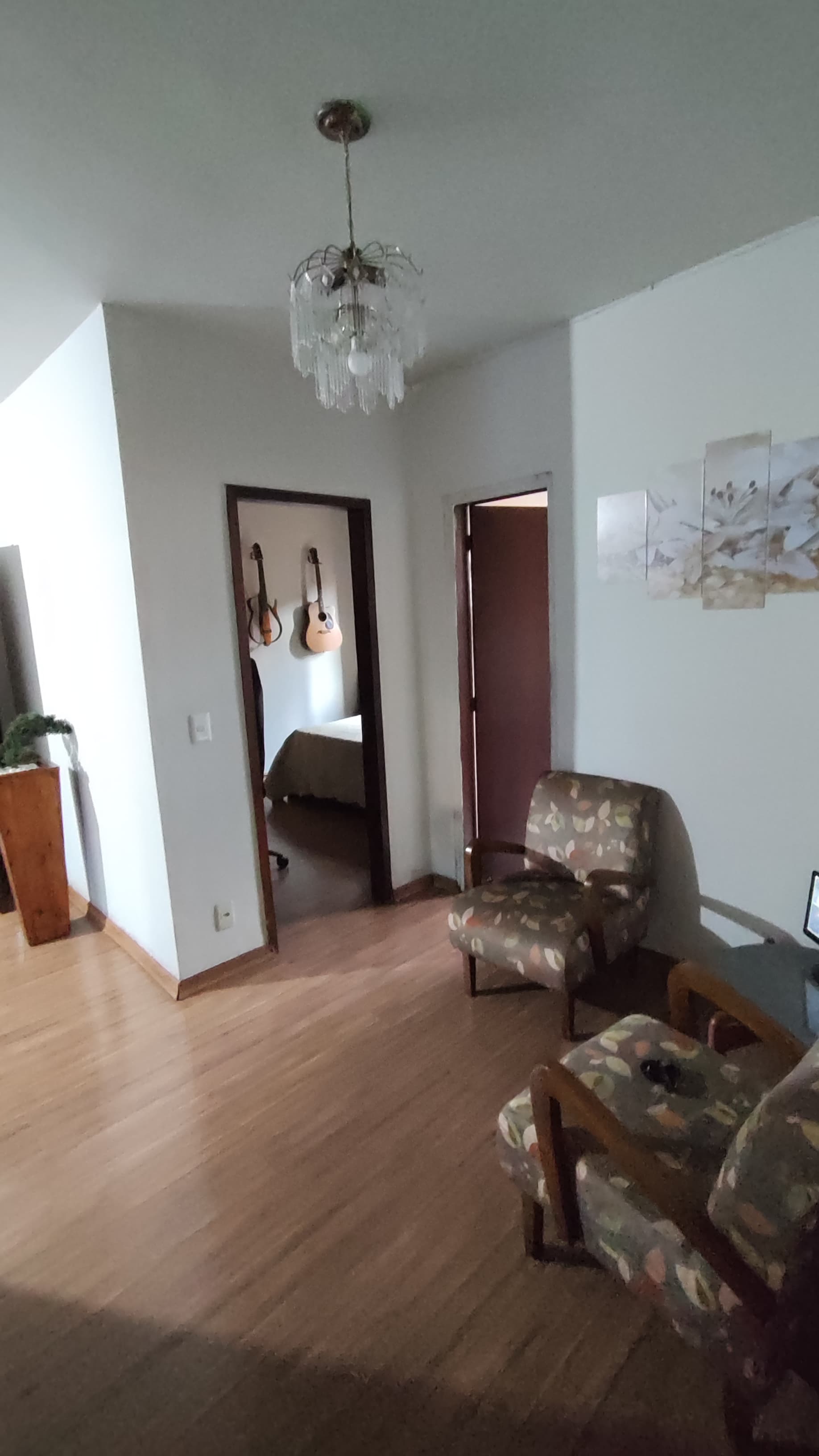 Casa à venda com 3 quartos, 360m² - Foto 3