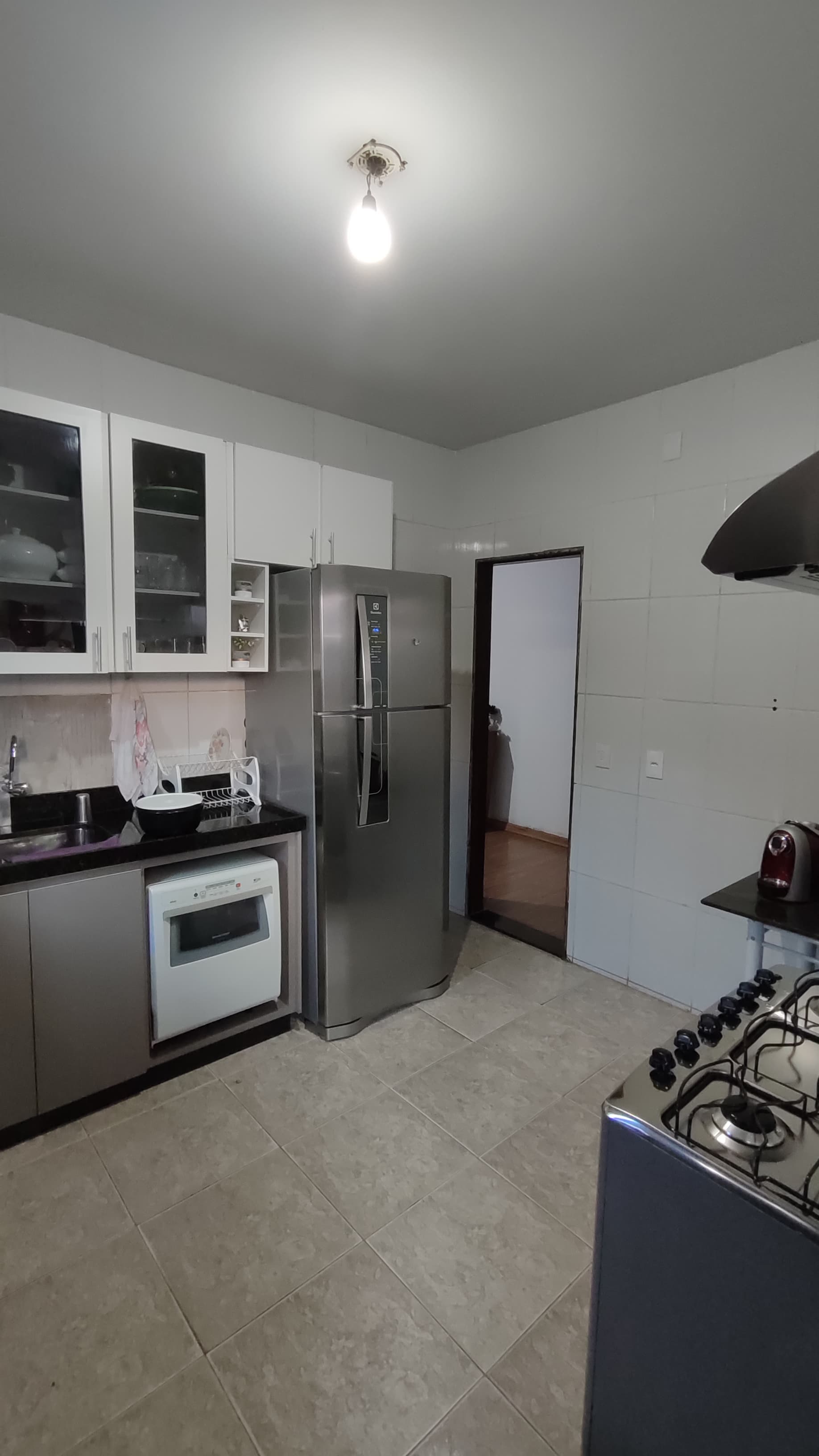 Casa à venda com 3 quartos, 360m² - Foto 8