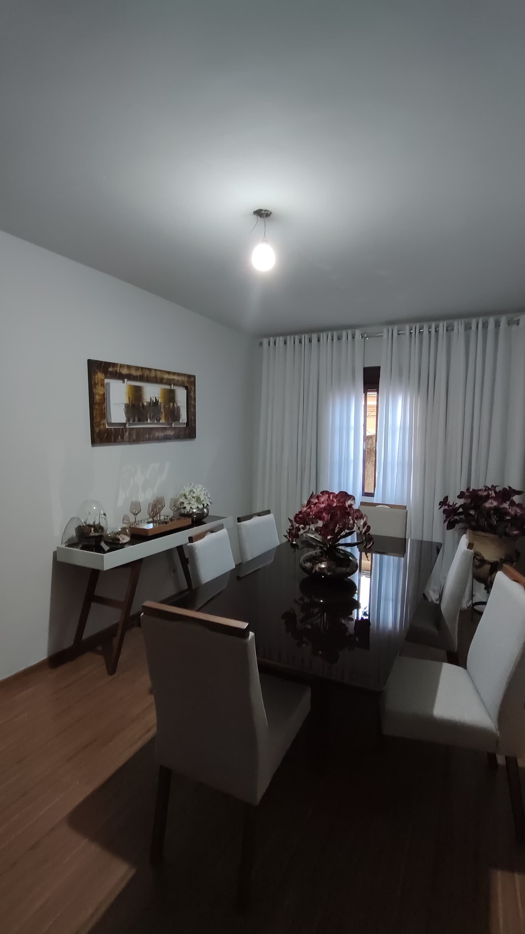 Casa à venda com 3 quartos, 360m² - Foto 1