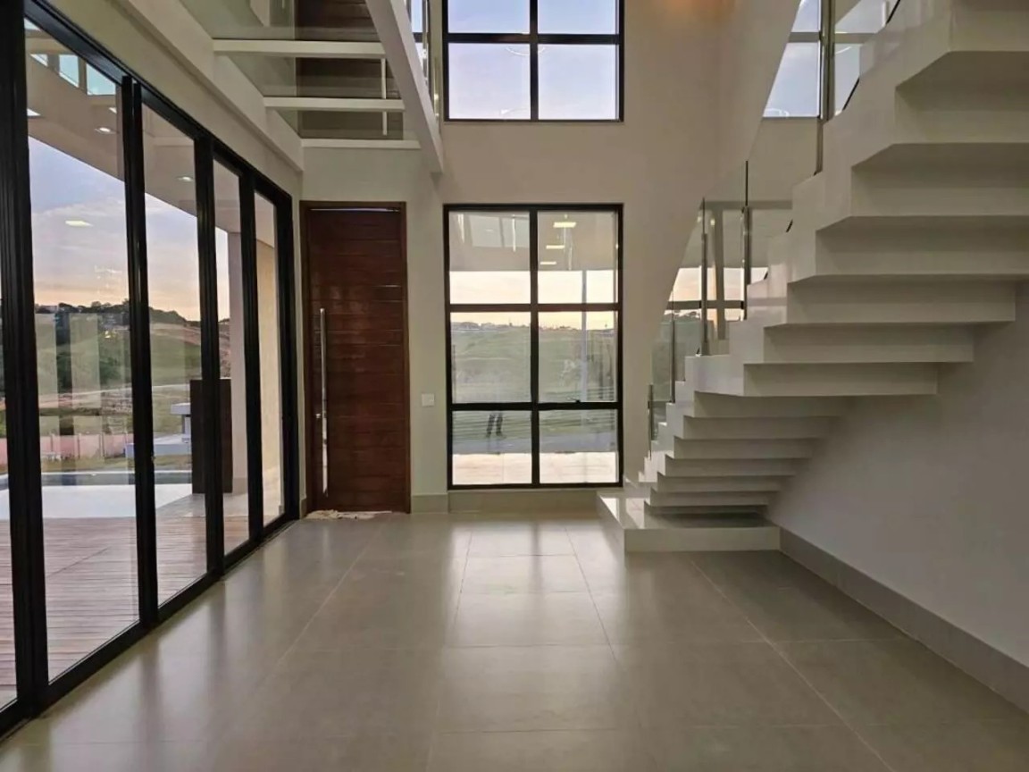 Casa de Condomínio para alugar com 4 quartos, 380m² - Foto 5