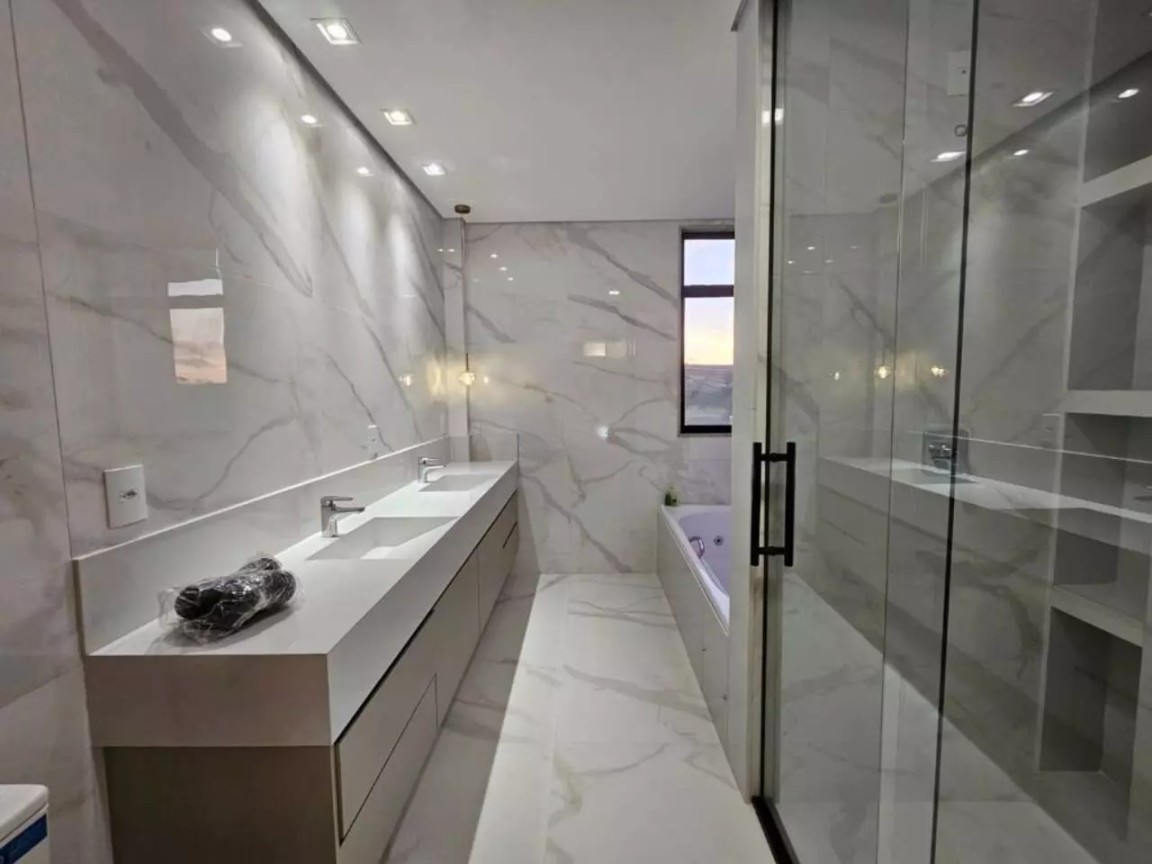 Casa de Condomínio para alugar com 4 quartos, 380m² - Foto 10
