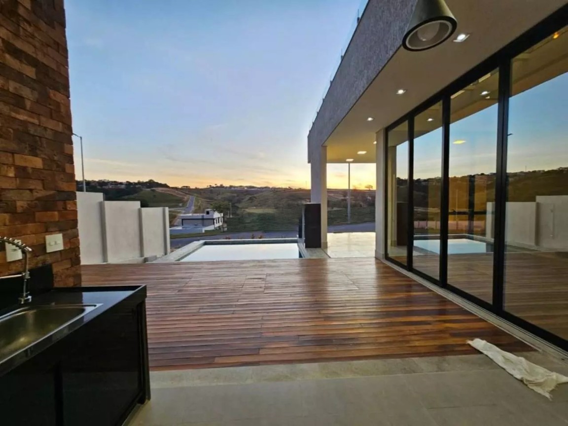 Casa de Condomínio para alugar com 4 quartos, 380m² - Foto 14