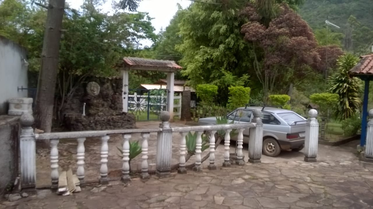 Sítio à venda com 3 quartos, 220m² - Foto 13