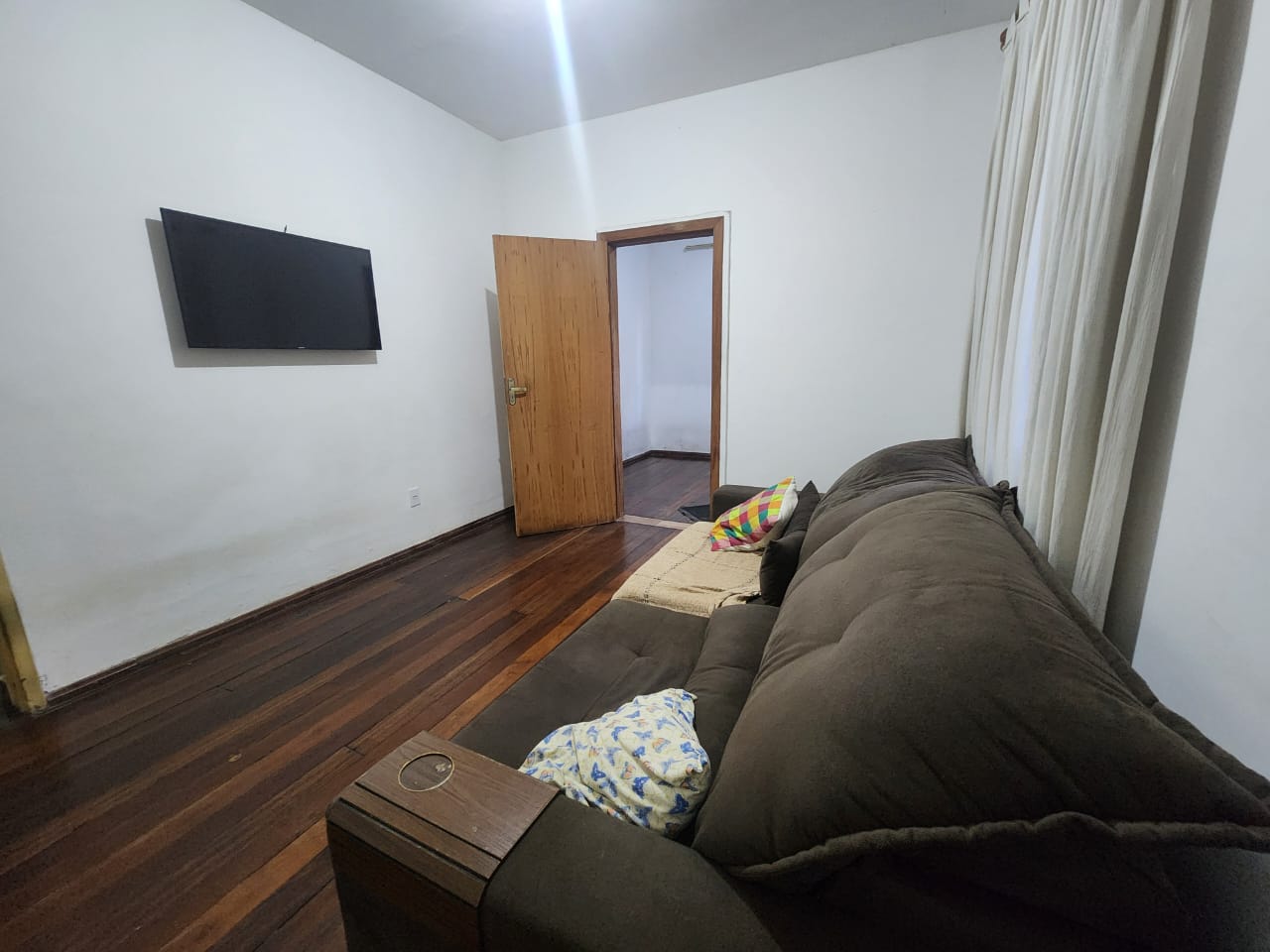 Casa à venda com 7 quartos, 360m² - Foto 17