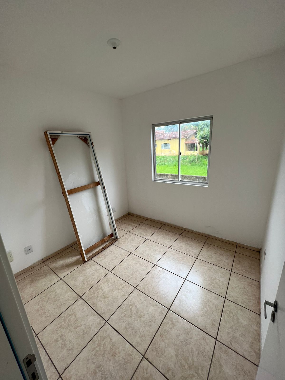 Casa à venda com 3 quartos, 88m² - Foto 4