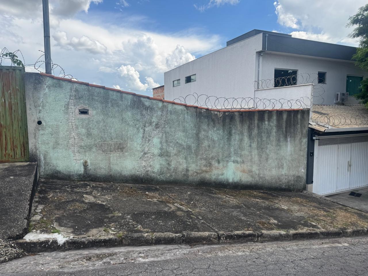 Terreno à venda, 360m² - Foto 1
