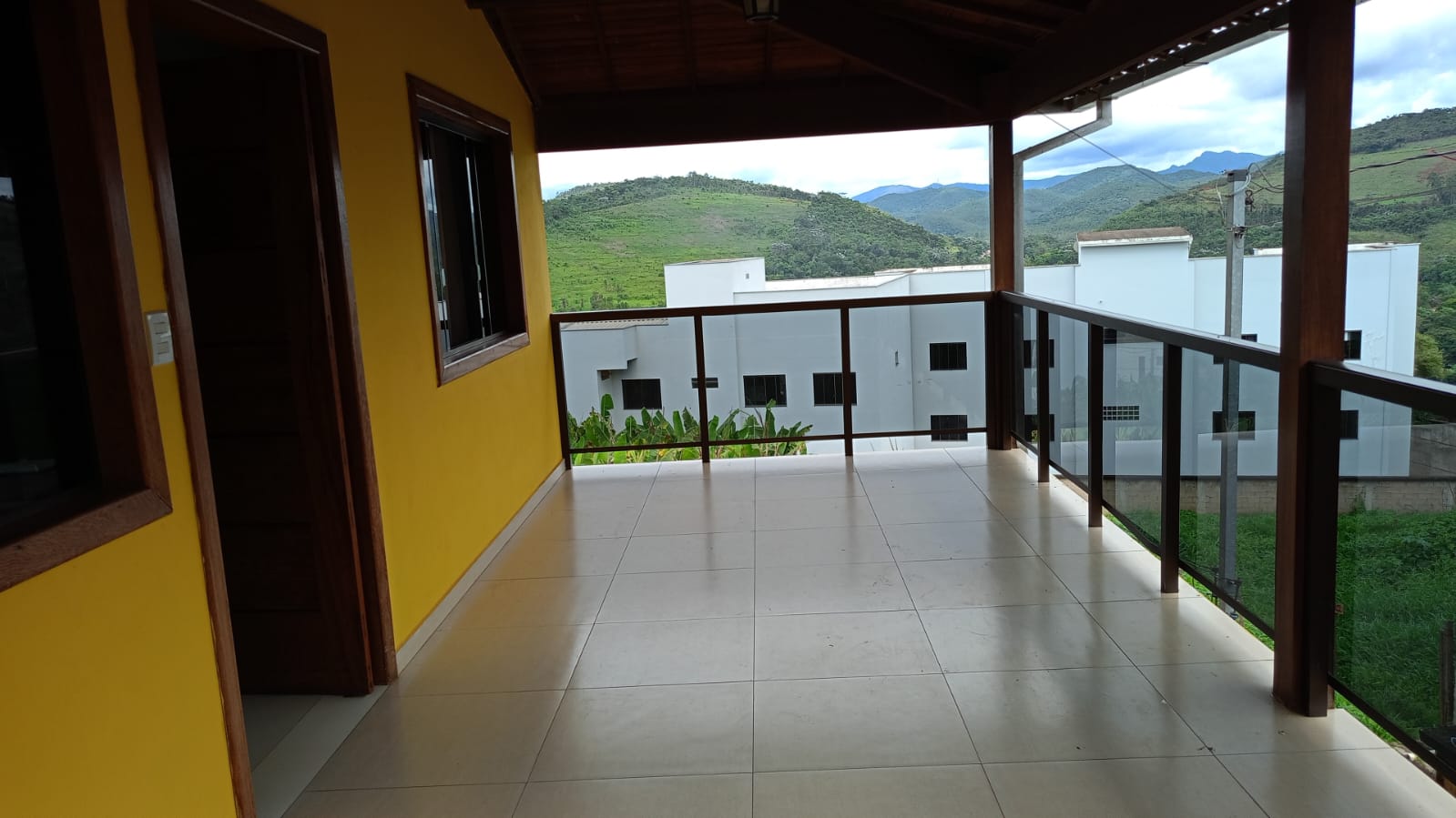Casa para alugar com 2 quartos, 100m² - Foto 10