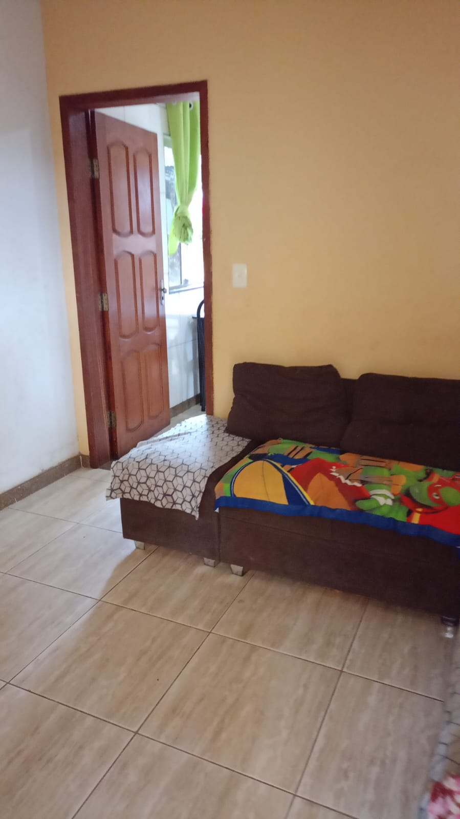 Casa para alugar com 2 quartos, 100m² - Foto 12