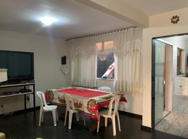 Casa à venda com 5 quartos, 291m² - Foto 15