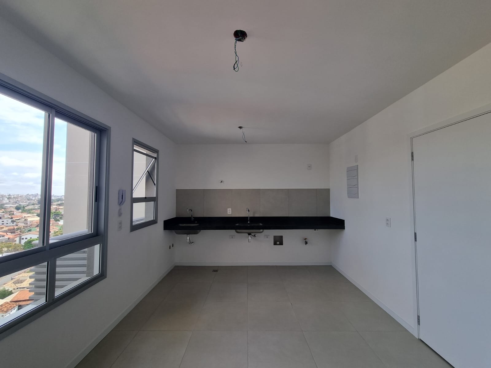 Apartamento para alugar com 2 quartos, 52m² - Foto 1