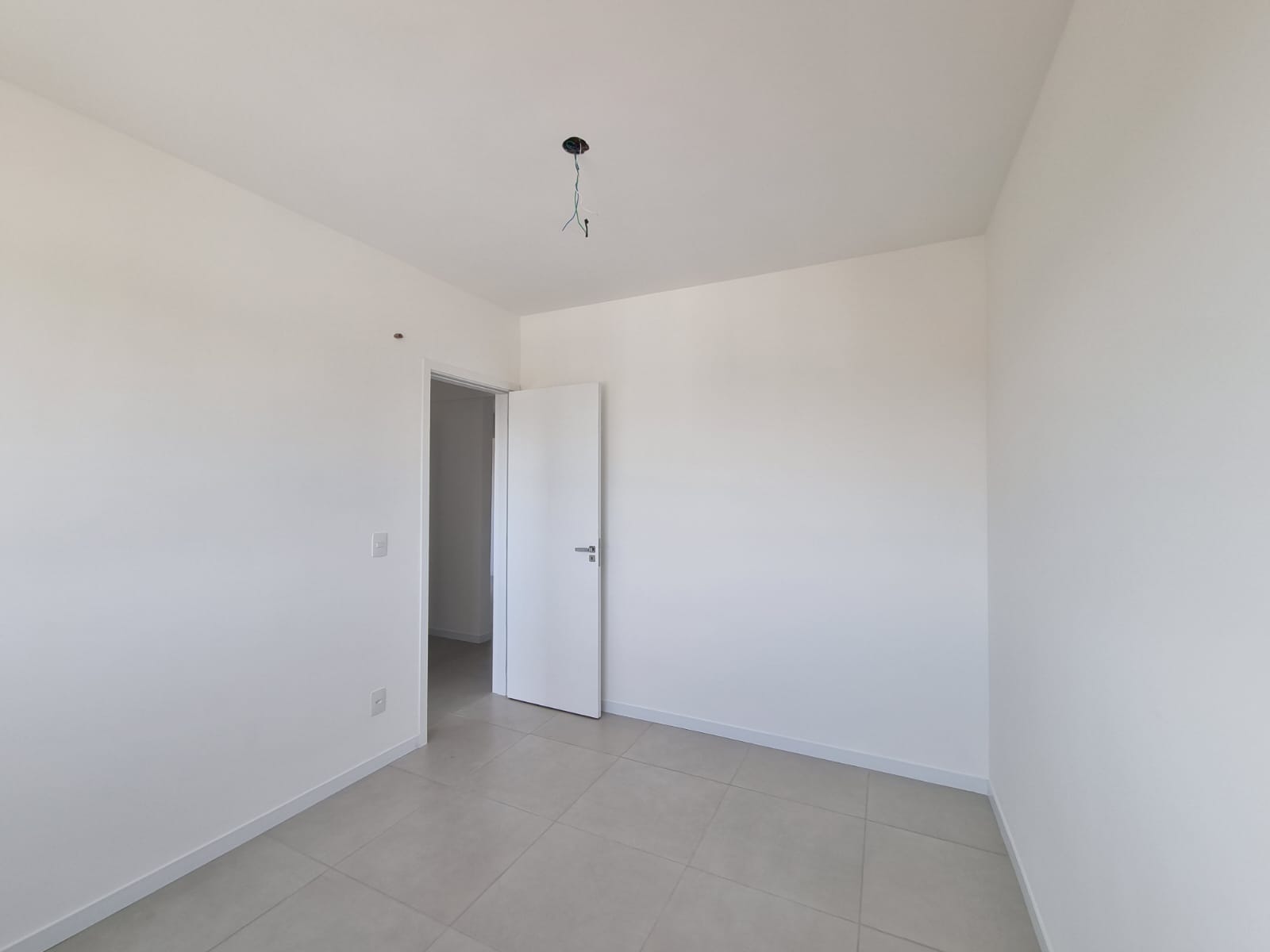Apartamento para alugar com 2 quartos, 52m² - Foto 11
