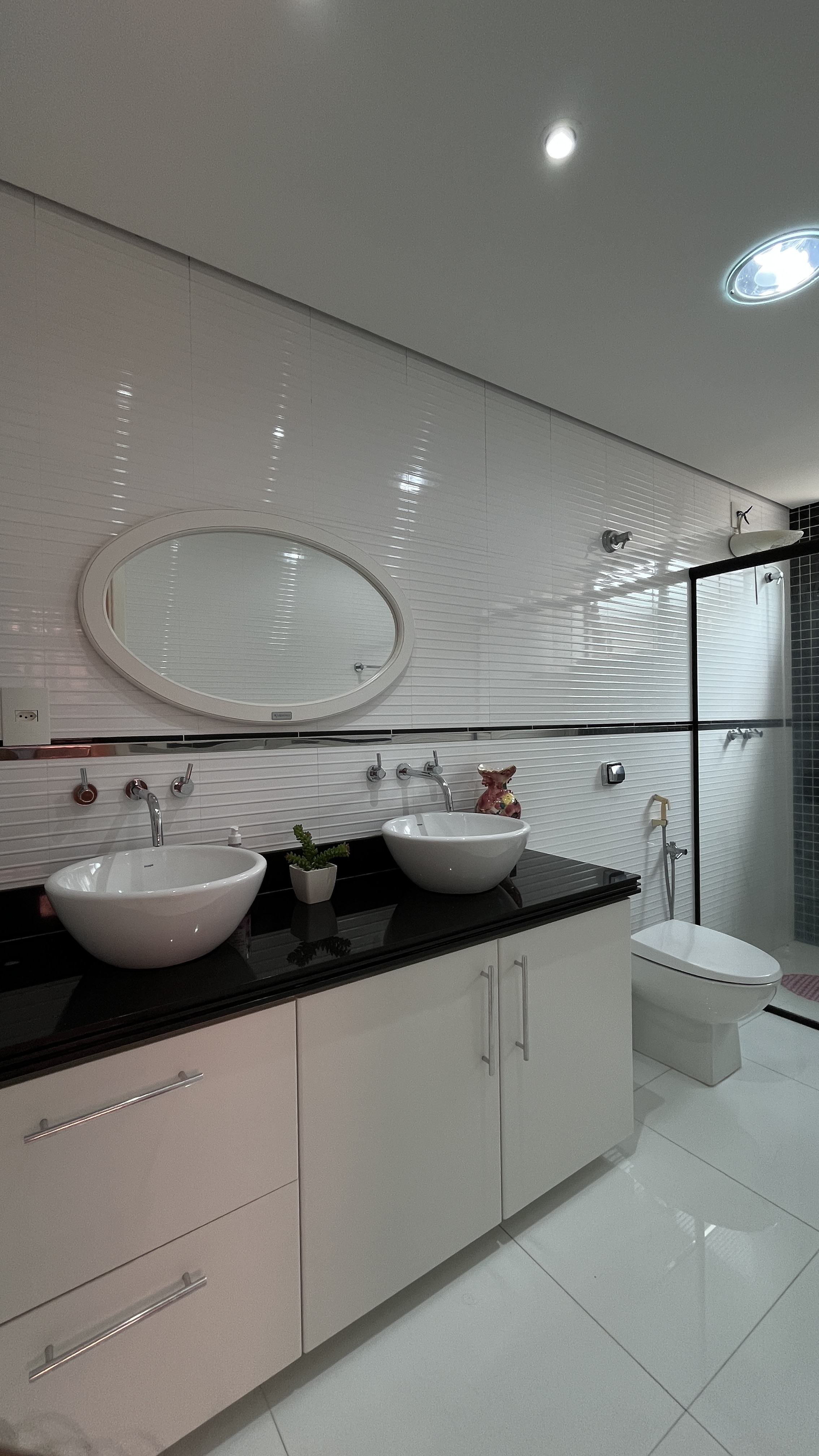 Apartamento à venda com 3 quartos, 203m² - Foto 17