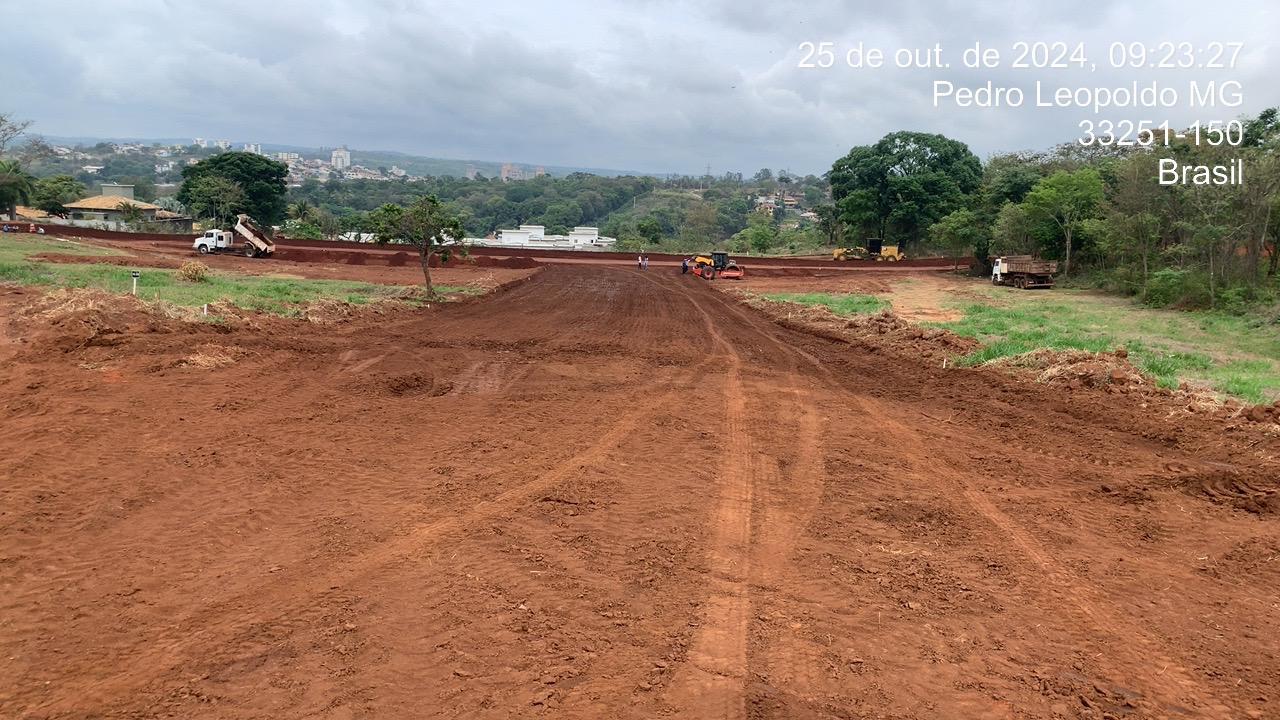 Terreno à venda, 360m² - Foto 1