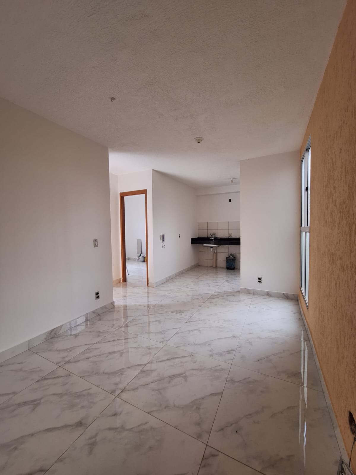 Apartamento para alugar com 2 quartos, 50m² - Foto 3