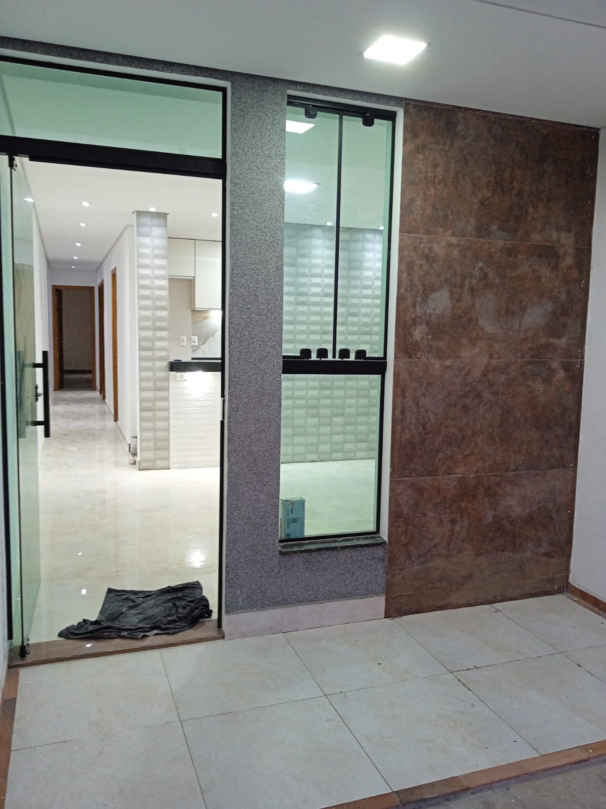Casa à venda com 3 quartos, 82m² - Foto 4