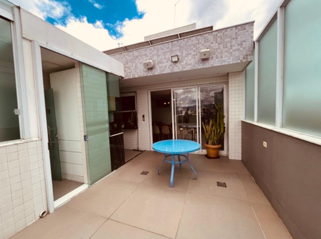 Cobertura à venda com 3 quartos, 226m² - Foto 3