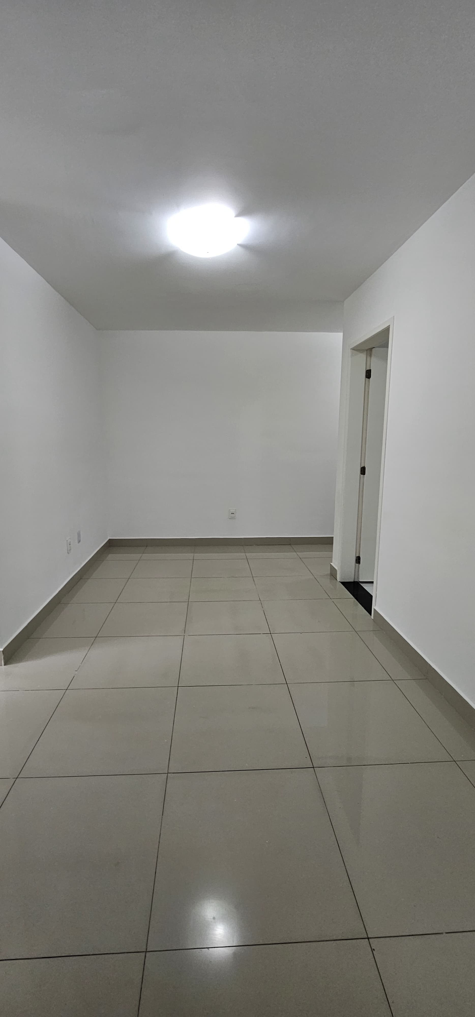 Apartamento para alugar com 2 quartos, 100m² - Foto 2