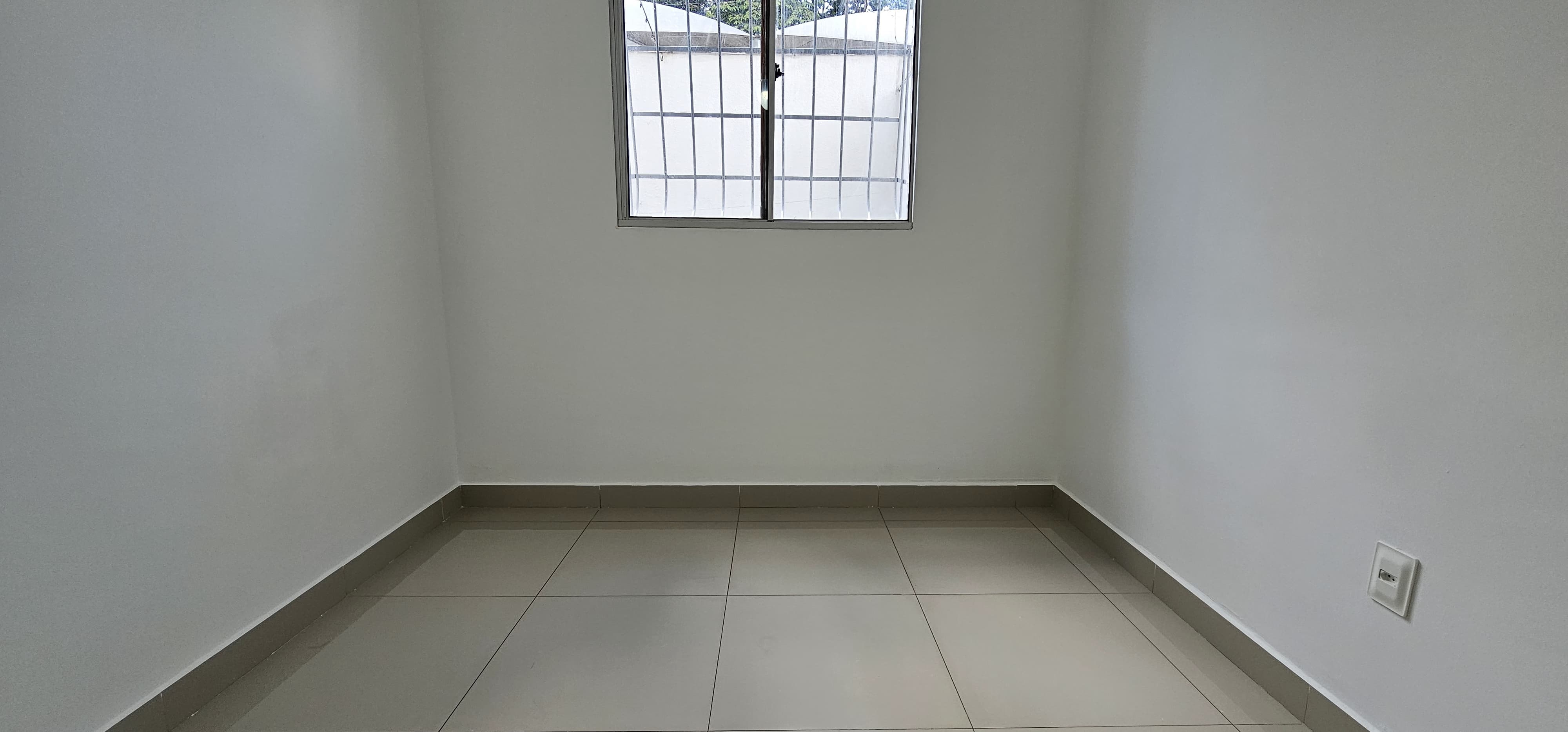 Apartamento para alugar com 2 quartos, 100m² - Foto 4