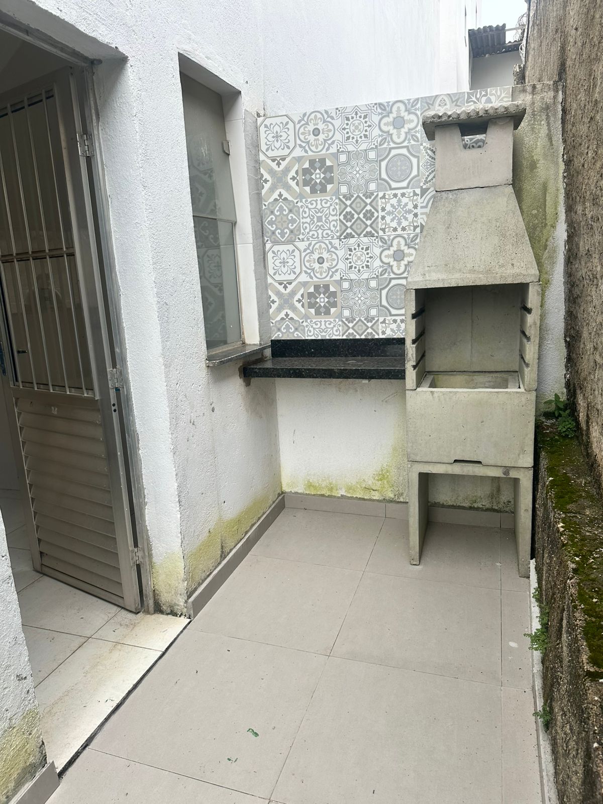 Apartamento à venda com 2 quartos, 70m² - Foto 1