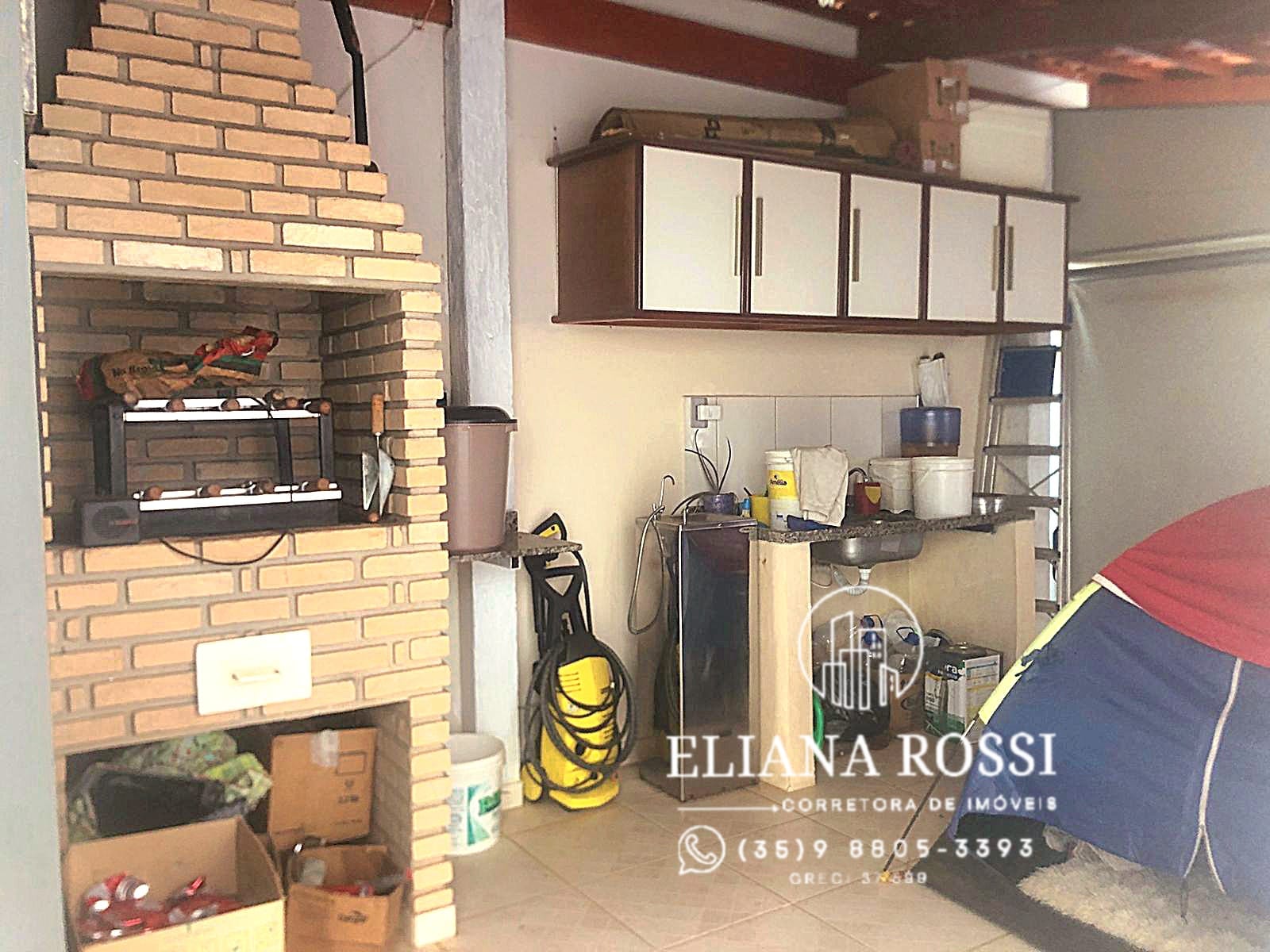 Casa à venda com 3 quartos, 200m² - Foto 4