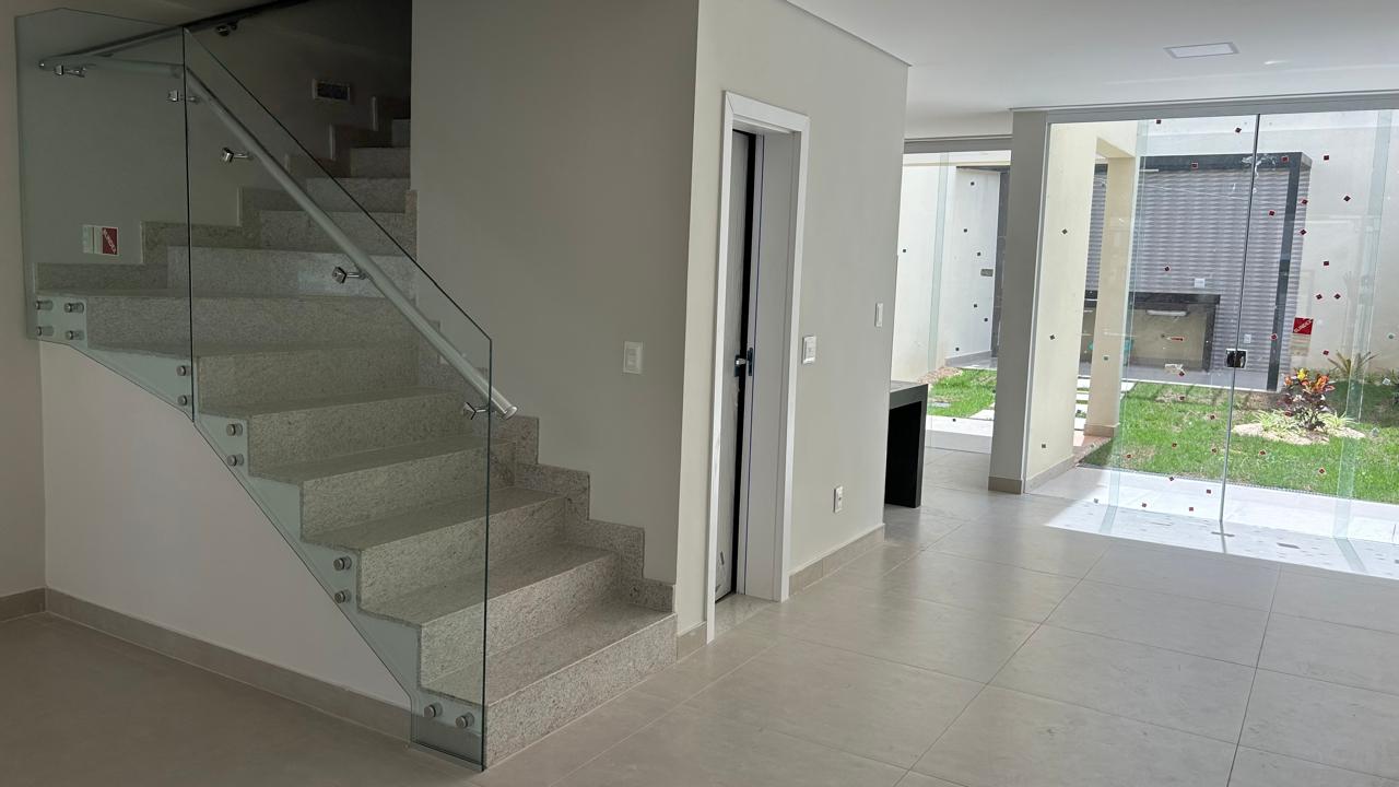 Casa à venda com 4 quartos, 160m² - Foto 5